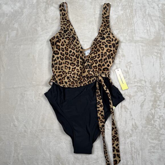 NWT Summersalt The Perfect Wrap One Piece Swimsuit Leopard Black Size 4 - Picture 2 of 8